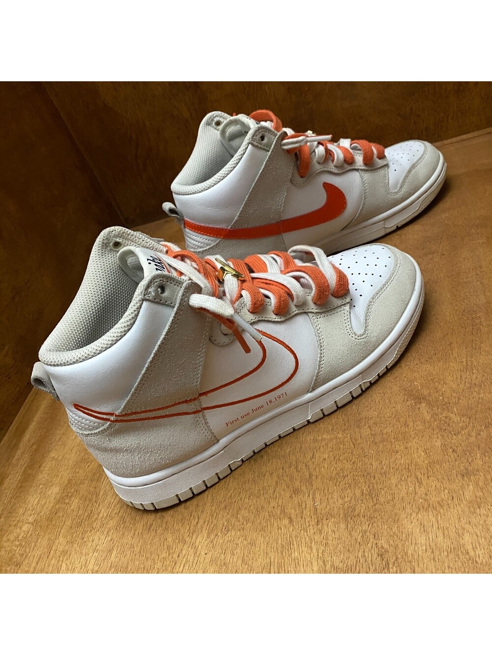 Nike Dunk High SE Shoes Womens Size 7.5 First Use White Sail Orange DH6758-100 - Picture 12 of 15